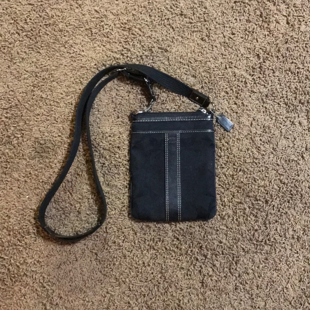 Coach mini purse/bag